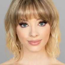 Load image into Gallery viewer, Evelyn Faux Fur Amplified Volume Lashes 3 Pairs 2501083